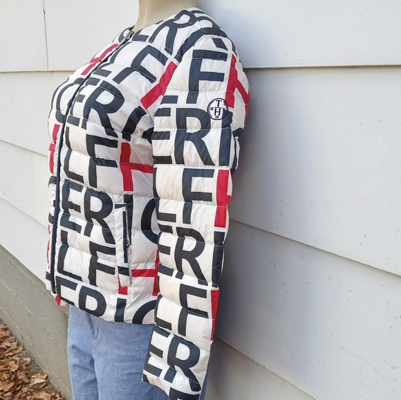 Tommy Hilfiger Reversible Puffer - Picture 3 of 7